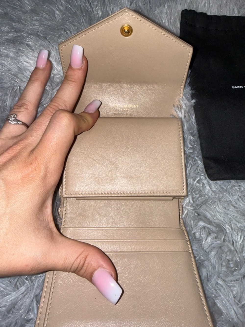 YSL Saint Laurent Tan Quilted Leather Bifold Wallet - Picture 4 of 14